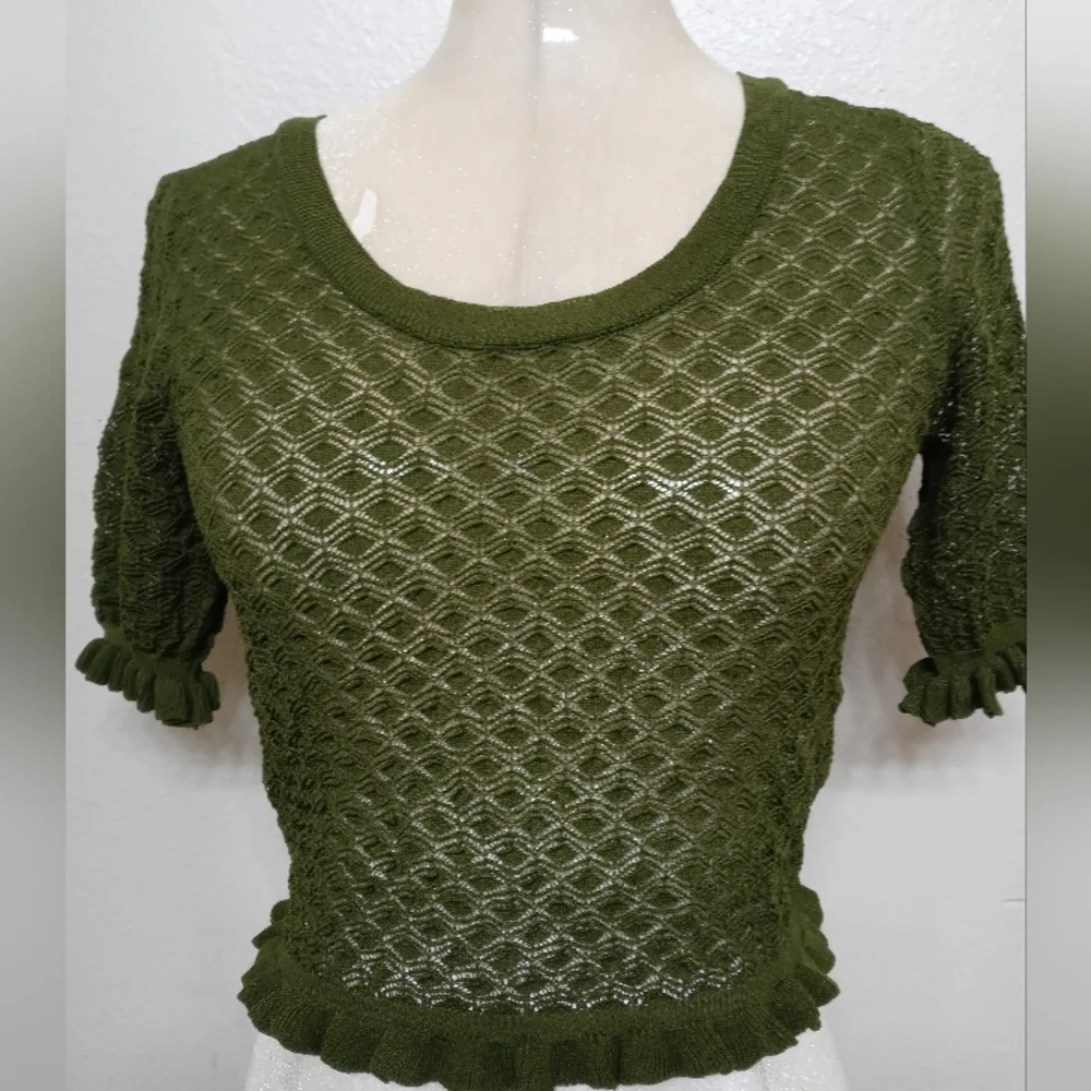 Zara Olive Green Open-Knit Crop Top